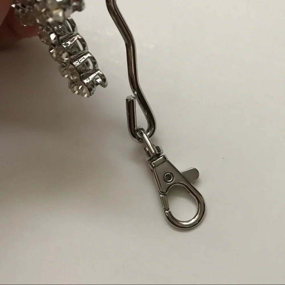 NWOT Crystal bag charm key finder